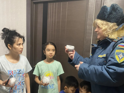 В Раменском округе жилье многодетных семей оснащают пожарными извещателями