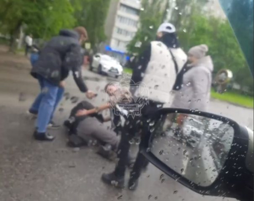 В Воронеже маршрутный автобус сбил мужчину на пешеходном переходе
