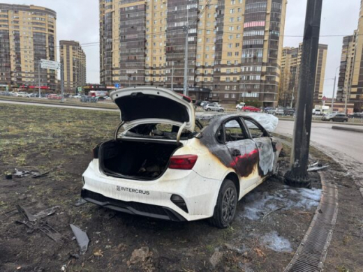 В Воронеже нашли водителя, устроившего ДТП и бросившего девушку в горящей машине