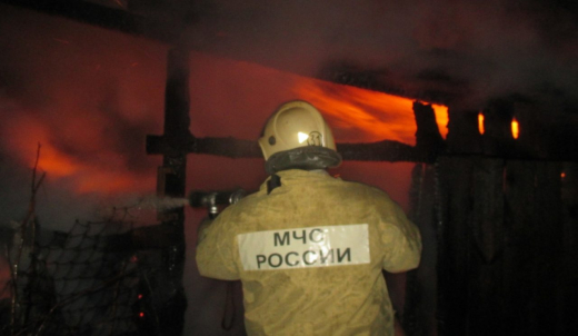 Мужчина погиб в сгоревшем доме в воронежском хуторе