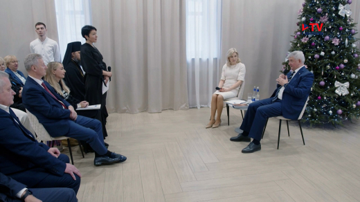 Воронежский губернатор поздравил с праздником добровольцев региона