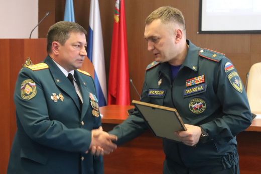 В Главном управлении торжественно проводили на заслуженный отдых Вячеслава Васильевича Ралюка