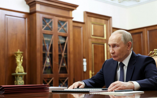 Путин разрешил белорусам участвовать в российских выборах