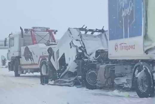 Трассу «Дон» перекрыли из-за аварии в Воронежской области