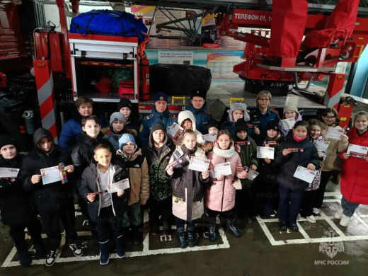 Школьники Каширы побывали на экскурсии в пожарной части