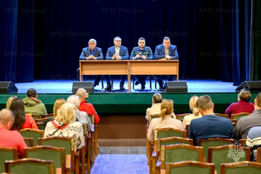 Меры по предупреждению пожаров в СНТ и частном секторе разъяснили жителям Подольска