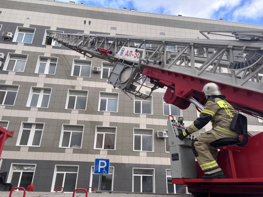 Раздольненские пожарные ликвидировали условное возгорание в районной больнице