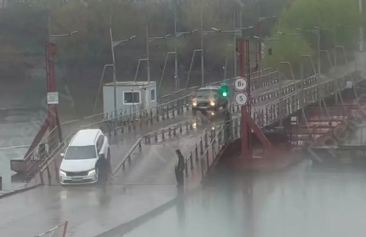 Понтонный мост в воронежском Шилово снова открыли