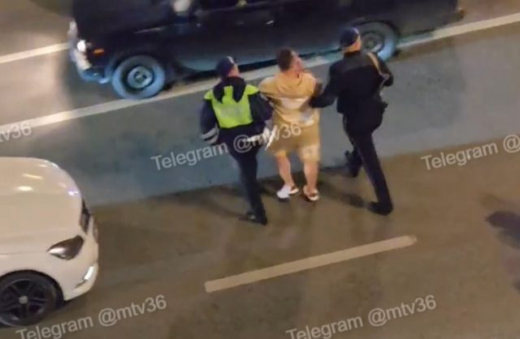 Виновника ДТП с перевернувшейся маршруткой в центре Воронежа отпустили