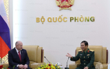 Глава МЧС России Александр Куренков провел переговоры с начальником Генерального штаба Вьетнамской народной армин Нгуен Тан Кыонгом