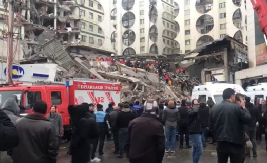 Число погибших во время землетрясения в Турции превысило 6 тысяч