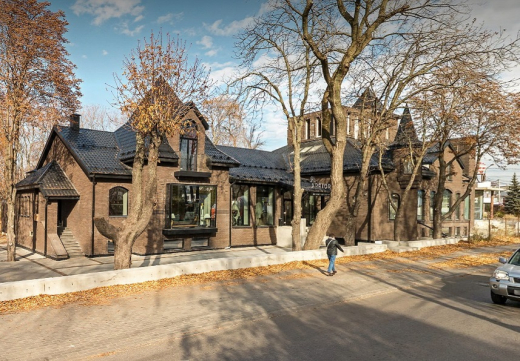 Вызвавший скандалы и проверки воронежский бизнес-центр продают за 380 миллионов