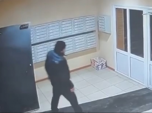 Неизвестный проник ночью в квартиру в воронежских «Озерках»