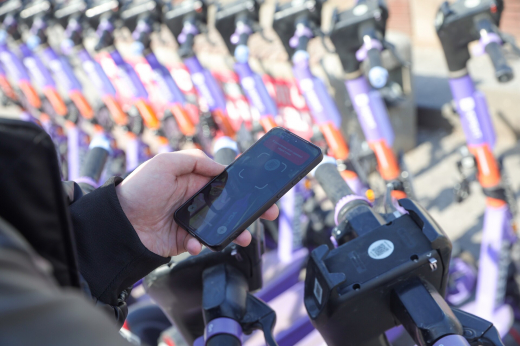 В Люберцах ввели ограничение на работу компаний по аренде самокатов