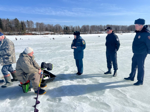 Совместный профилактический рейд на Можайском водохранилище провели сотрудники МЧС России