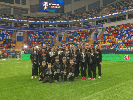 Дети из детдомов помогли в организации международного турнира «Кубок Легенд»