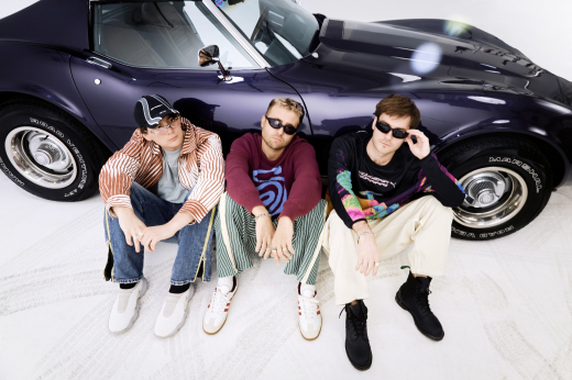 Slava Marlow и группа «Лауд» выступят на вечеринке «Пикника Афиши» в Москве 10 апреля