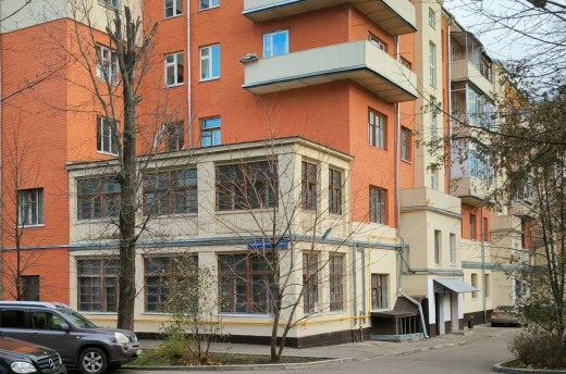 «Место отличное, но много коммуналок». В соцсетях обсудили судьбу «Буденовского городка» в Москве