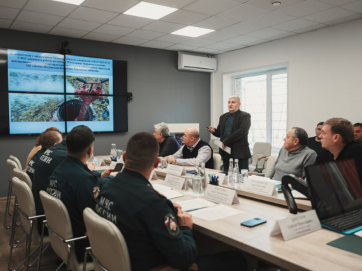 Сотрудники МЧС оценили состояние пожарных гидрантов в Лосино-Петровском