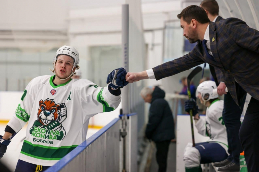 Команды из Воронежской области одержали четыре победы в очередном туре НМХЛ