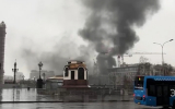 Пожар начался на стройке элитного ЖК Le Dome рядом с храмом Христа Спасителя