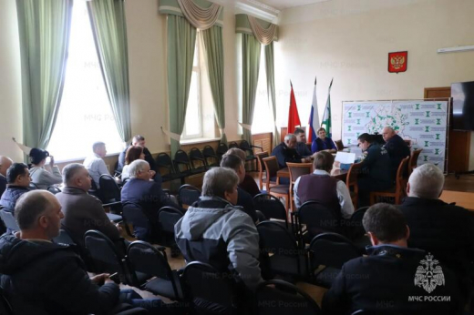 В Серебряных Прудах прошло совещание с руководителями сельскохозяйственных предприятий