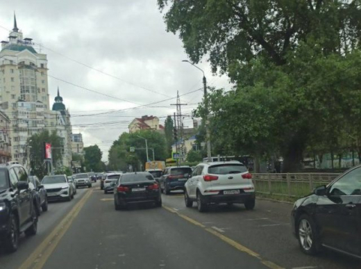 Воронежцы сообщили о неработающих светофорах в центре города
