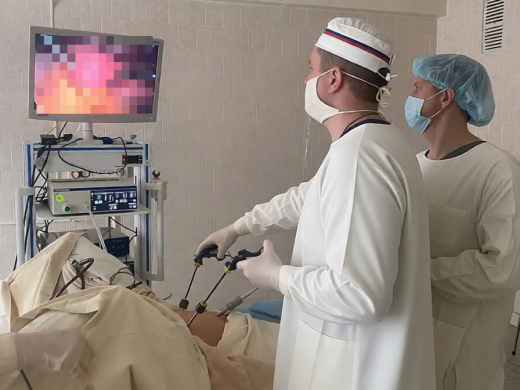 Кисту размером с младенца удалили у 15-летней девочки воронежские врачи