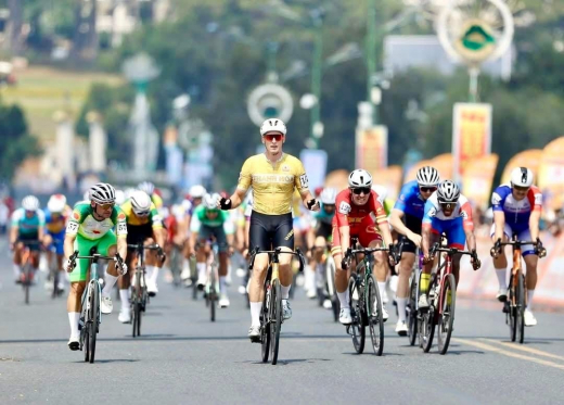 Воронежский велосипедист вновь победил на этапе Вьетнамского Кубка