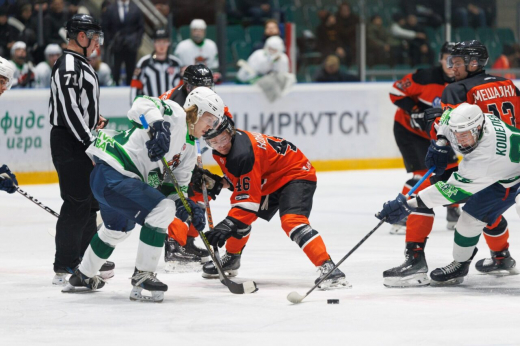 Хоккеисты «ЭкоНива-Бобров» не смогли выйти в полуфинал НМХЛ