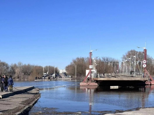 Понтонный мост на выезде из Воронежа временно убрали