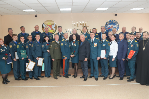 Торжественное собрание, посвященное 377 годовщине образования пожарной охраны