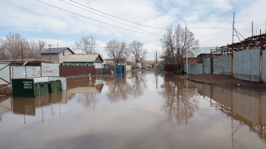 МЧС: в Подмосковье паводком подтоплены 7 дорог и 3 моста