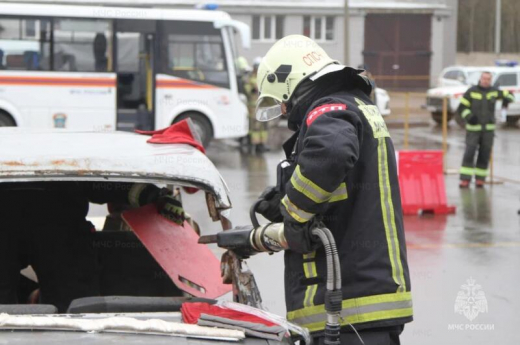 В Щелково завершились соревнования по проведению аварийно-спасательных работ при ликвидации последствий ДТП