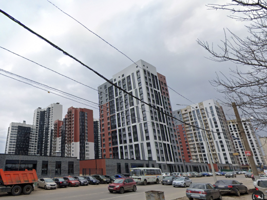 Личность девушки, выпавшей из окна в Воронеже, установили следователи