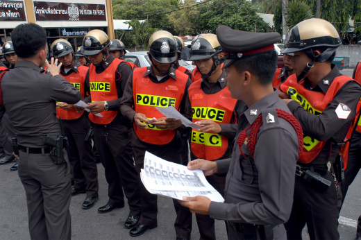 Shot: Модель фитнес-бикини Снежана Петерс и ее парень пропали в Таиланде