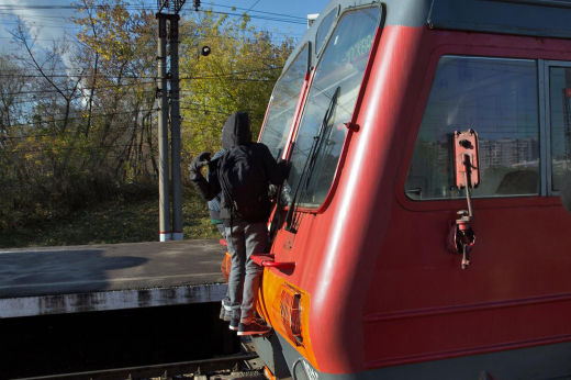 В Москве экс-машиниста поезда будут судить за вовлечение подростков в зацепинг