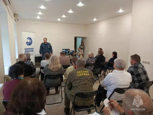 В  Высоковске прошла  встреча с председателями и жителями СНТ