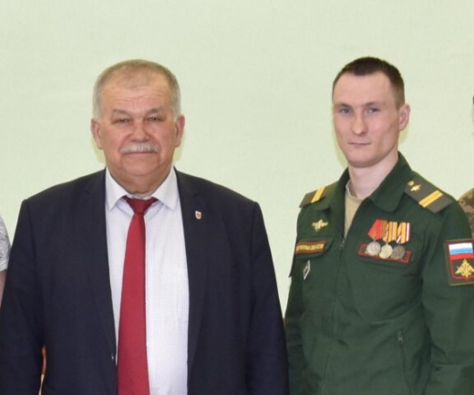 Участника СВО из Воронежской области наградили медалями Жукова и «За боевые отличия»
