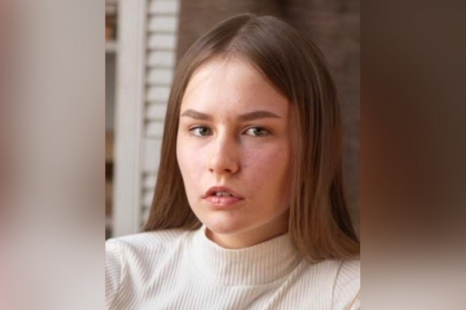 Нуждающаяся в помощи врачей девушка вышла из дома в Воронеже и пропала