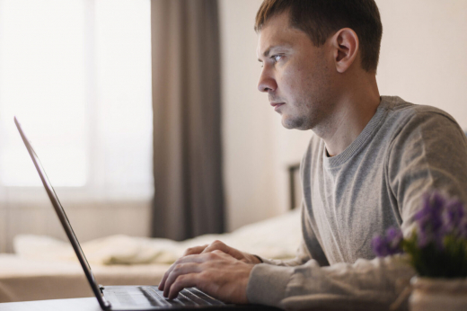 Воронежец попал под суд за призыв расстрелять депутата Госдумы