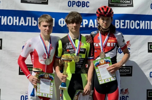 Юный воронежский велосипедист победил на турнире в Орле