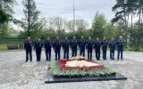 В Одинцово сотрудники МЧС России почтили память героев Великой Отечественной войны