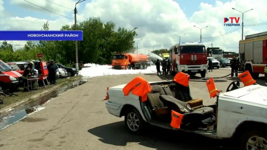 Вертолёт, разлитое топливо и зажатые пассажиры: МЧС провело учения под Воронежем