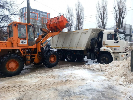 Мэр Воронежа рассказал о борьбе коммунальных служб с наледью