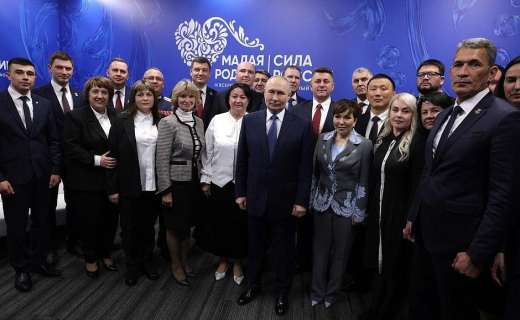 Мэр воронежских Семилук попал в число участников встречи с президентом в Кремле