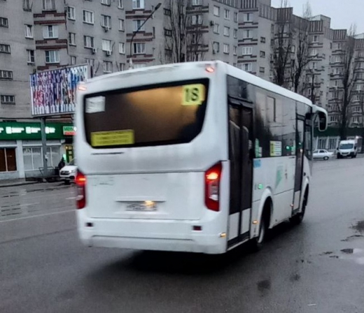 Воронежцев возмутило поведение водителя автобуса № 18