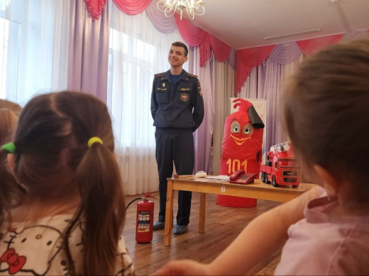 В детских садах Зарайска проведены занятия по пожарной безопасности