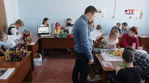 Юные воронежские изобретатели предпочитают котам роботов