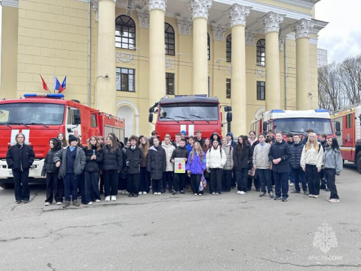 Праздник пожарной безопасности провели для юных жителей Королева